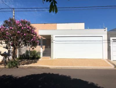 Casa para Venda, em Marlia, bairro Jardim Maria Izabel, 3 dormitrios, 5 banheiros, 3 sutes, 2 vagas