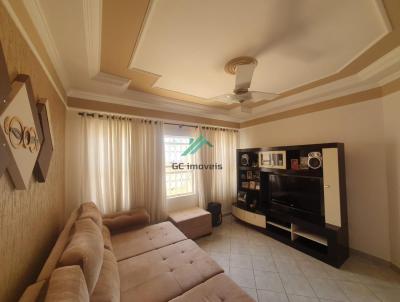 Casa para Venda, em Marlia, bairro Jardim Lavnia, 3 dormitrios, 2 banheiros, 1 sute, 2 vagas