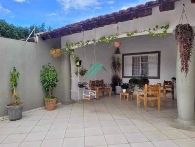 Casa para Venda, em Marlia, bairro Jardim Cavalieri, 3 dormitrios, 2 banheiros, 3 vagas